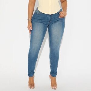 She's Fire Stretch Skinny Jeans - Vintage Wash Size 13